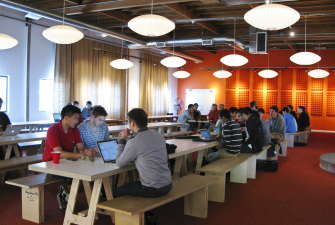 Y Combinator: The Start-Up Creator